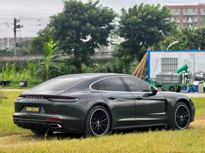 东莞22年保时捷帕拉梅拉5