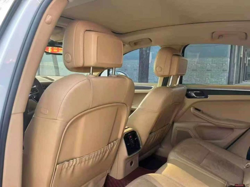 保定17年保时捷Macan6