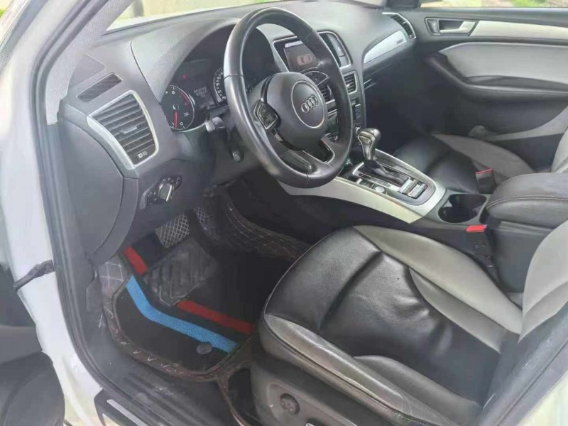 保定18年奥迪Q56