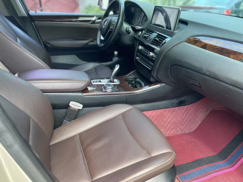 济宁16年宝马X45