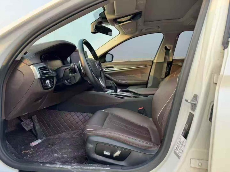 安阳20年宝马5系4