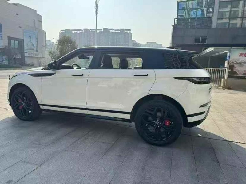 九江23年路虎极光8