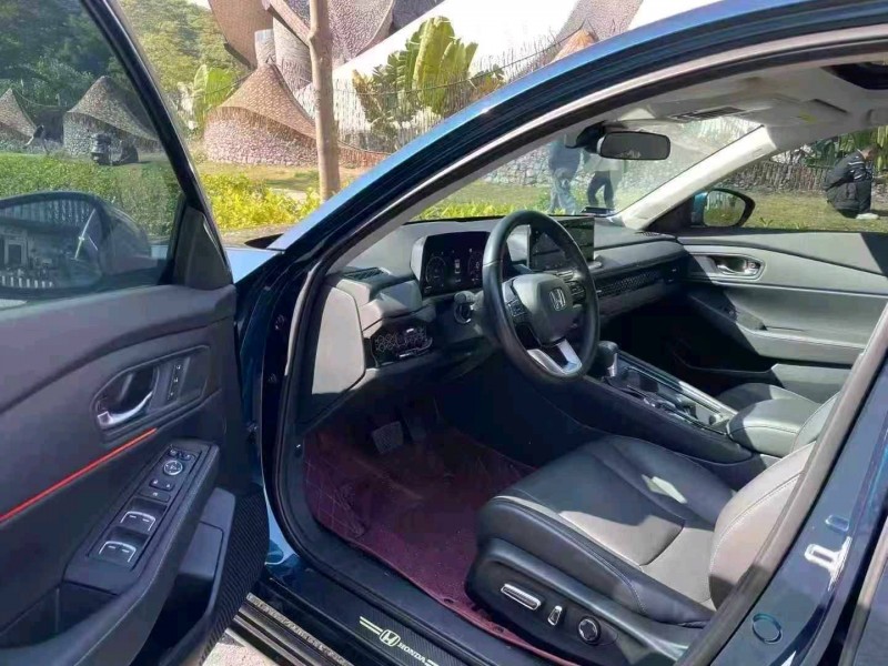 深圳23年本田雅阁7