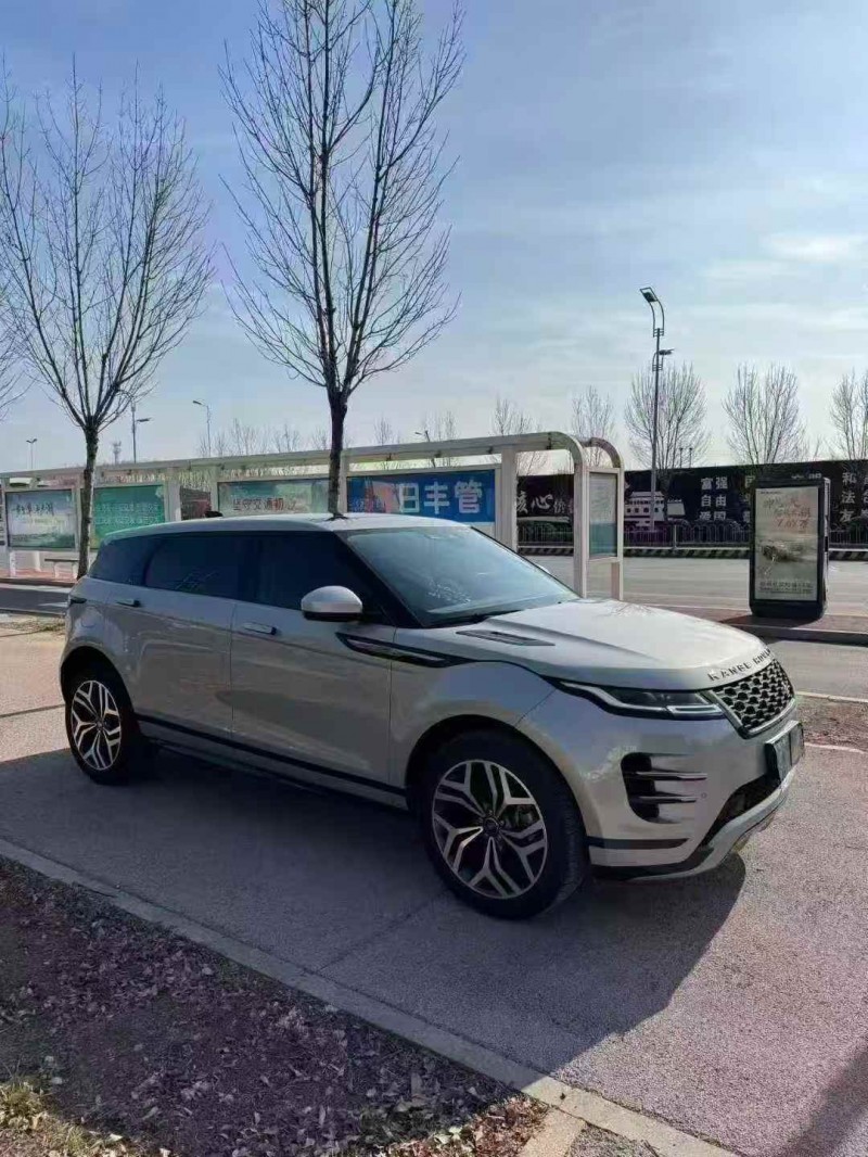 东营23年路虎极光3
