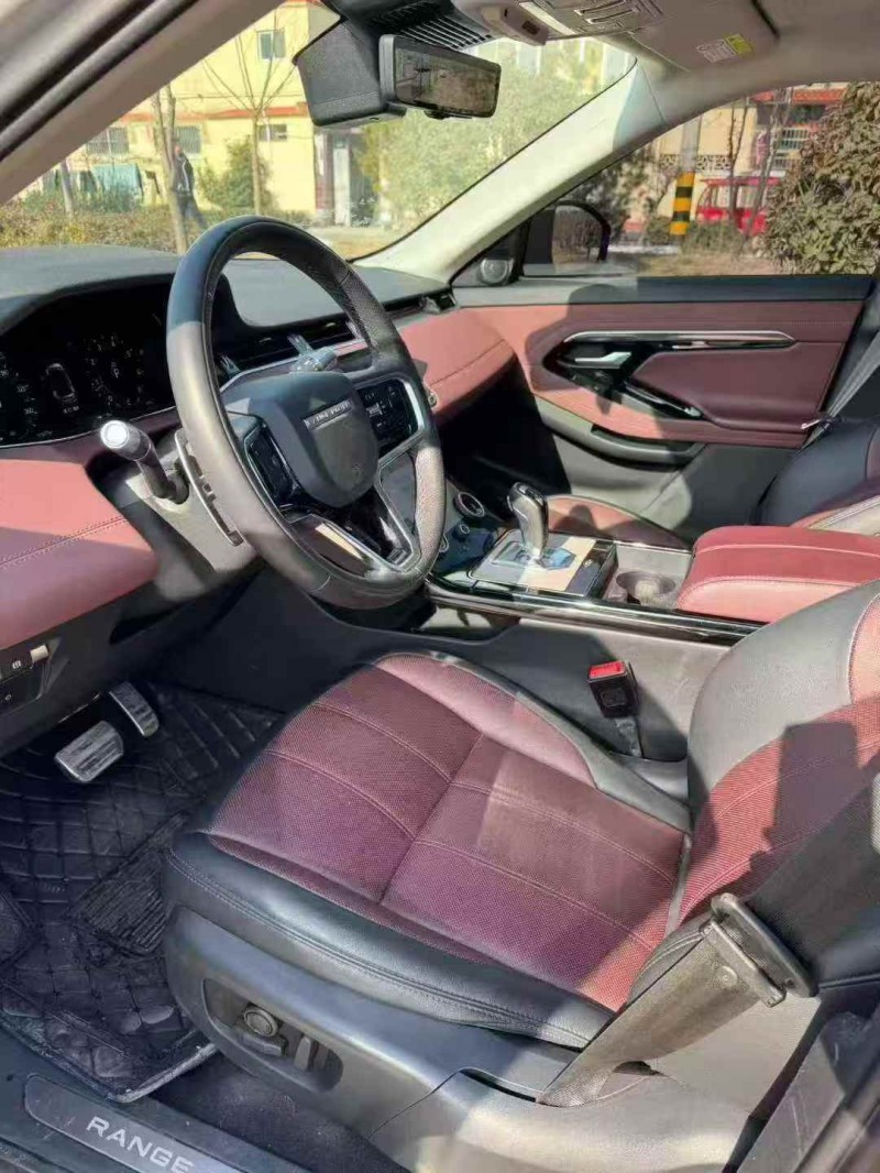 东营23年路虎极光4