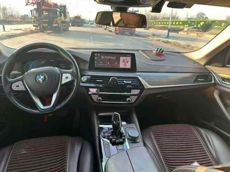 济宁20年宝马5系4