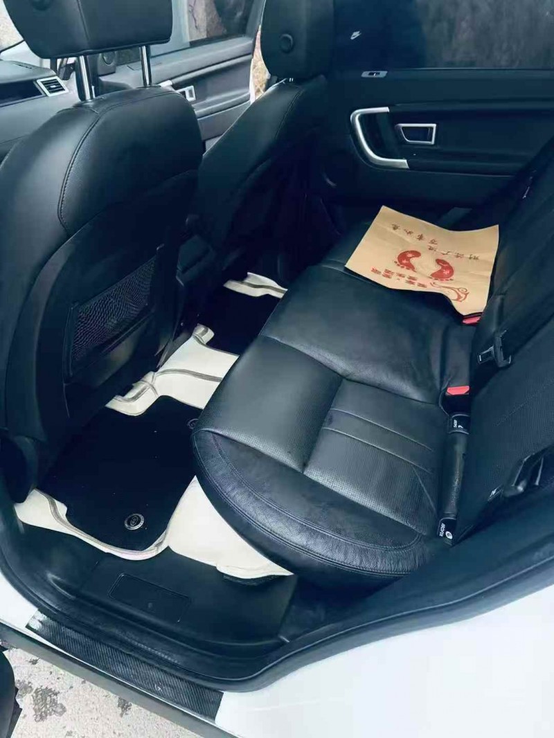 黄山19年路虎发现神行5