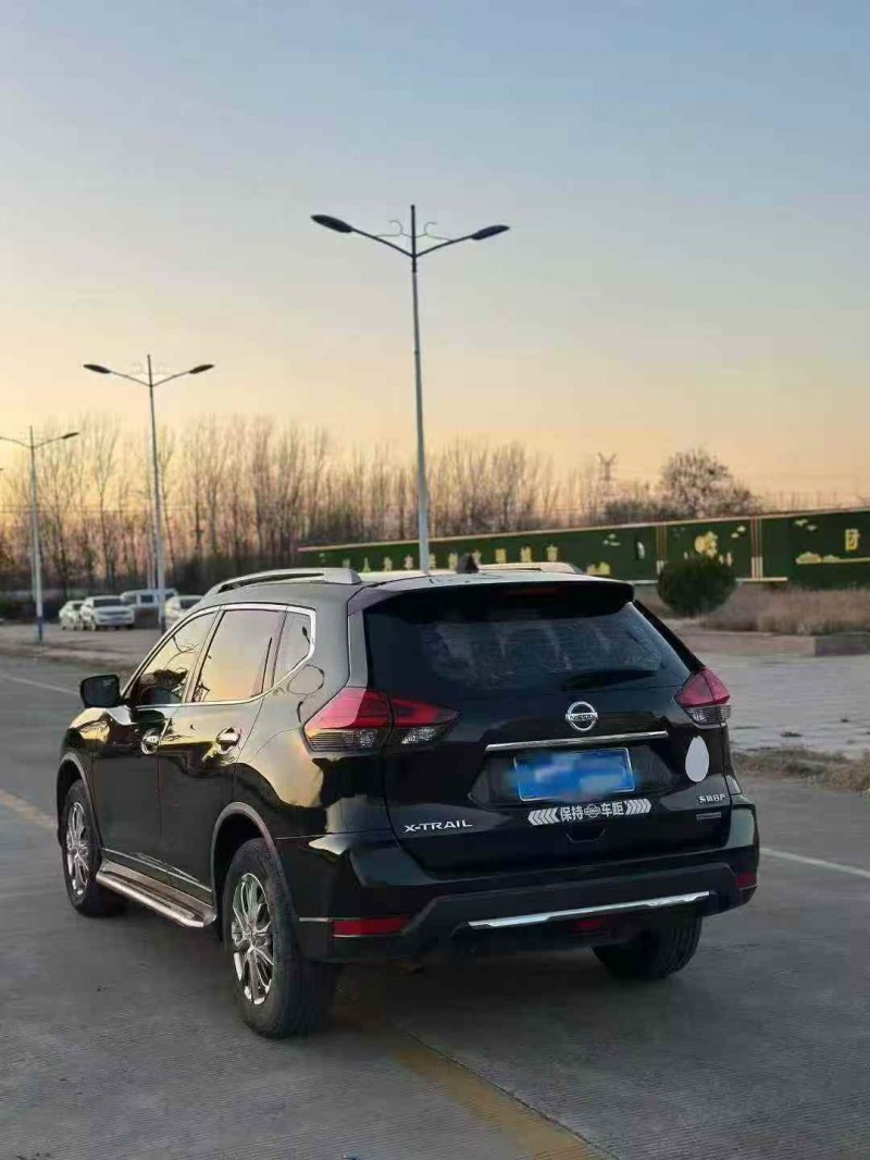 枣庄20年日产奇骏7