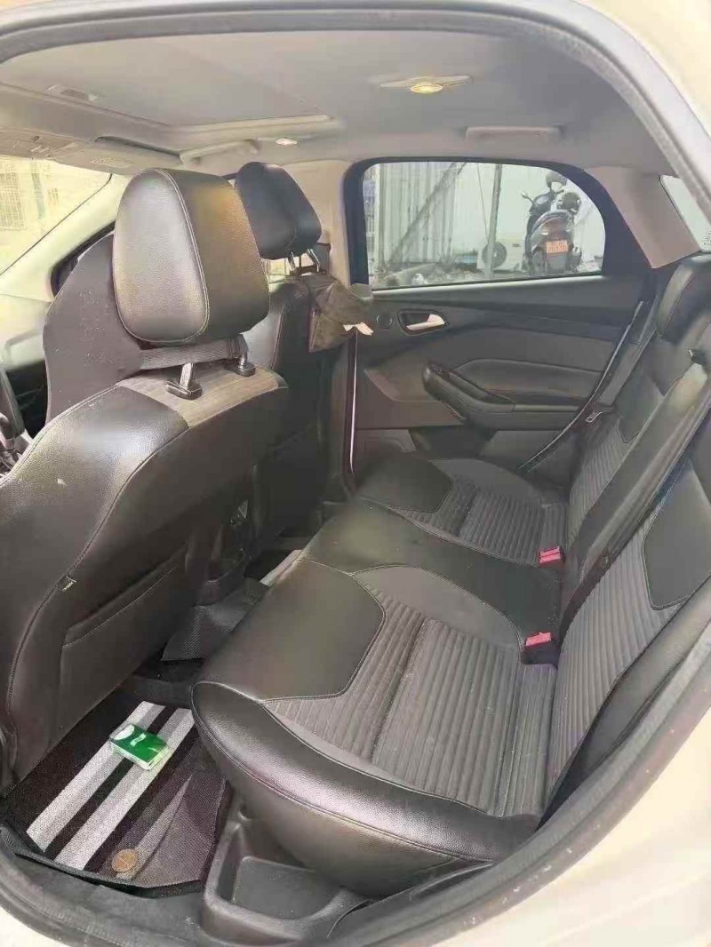 佛山16年福特福克斯5