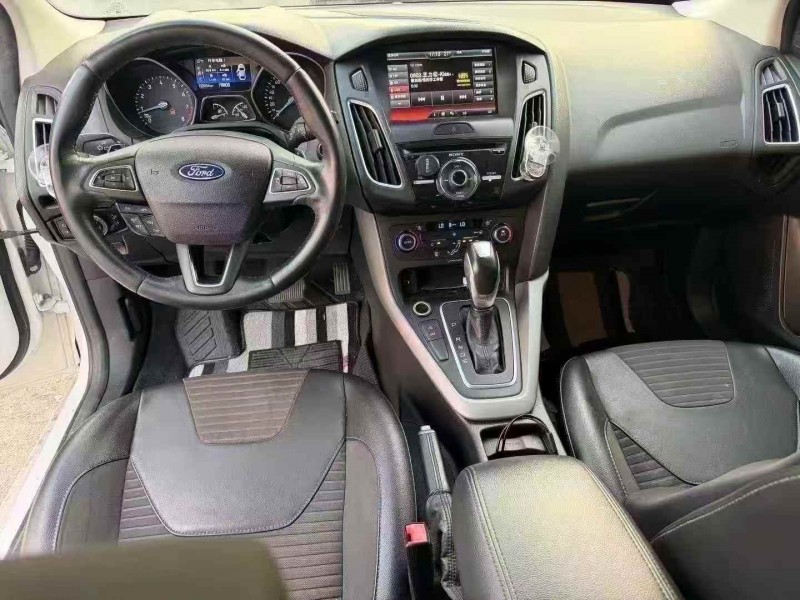 佛山16年福特福克斯6