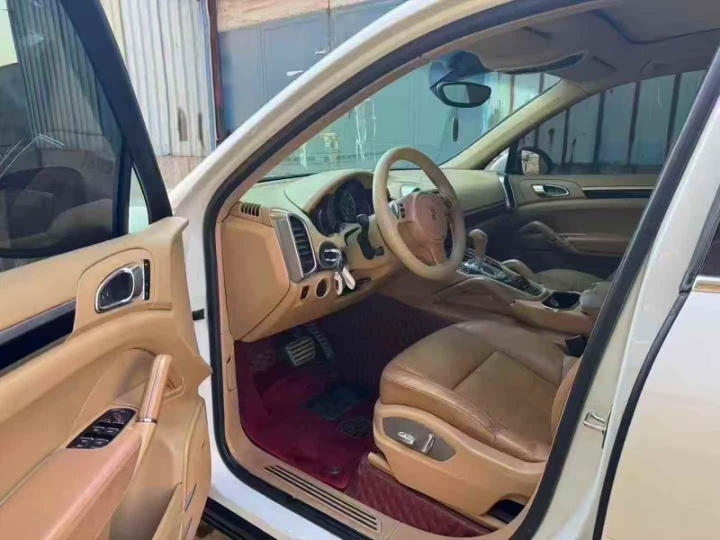 菏泽13年保时捷卡宴5