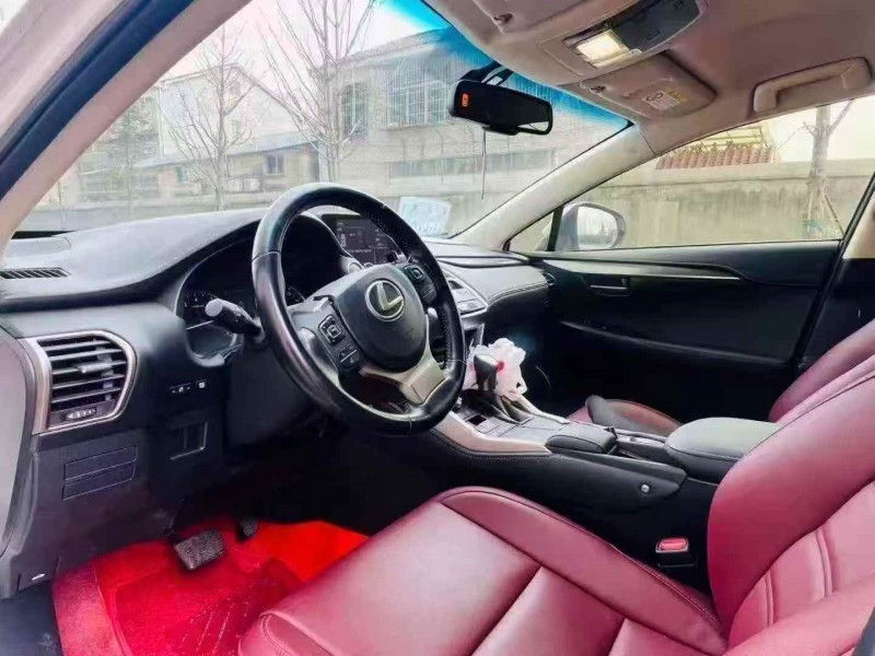 枣庄19年雷克萨斯NX5