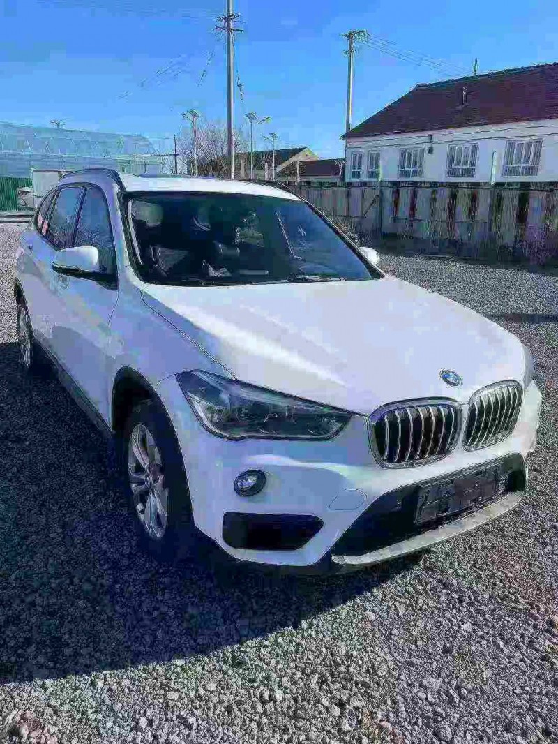 济宁17年宝马X13