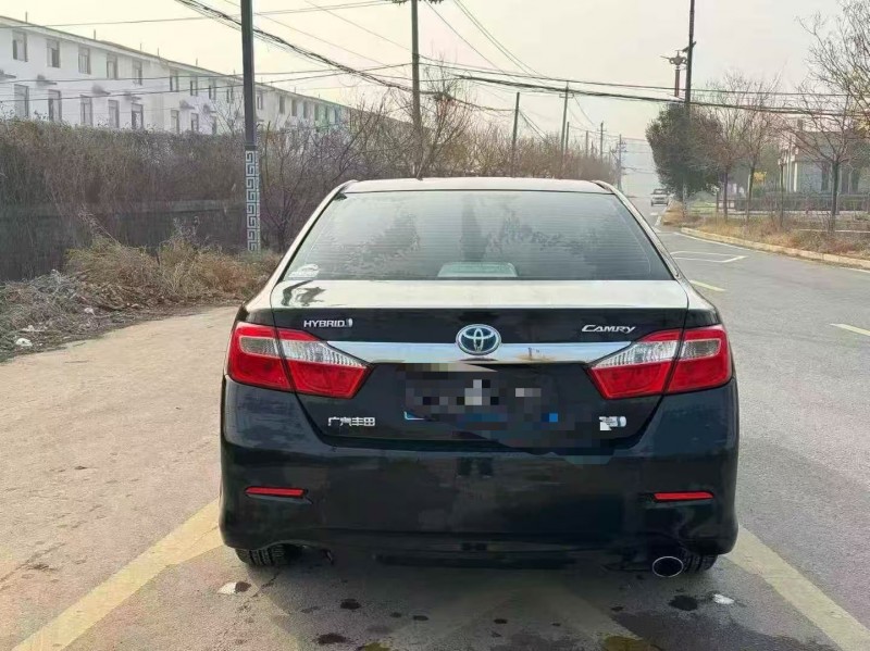 滨州15年丰田凯美瑞9