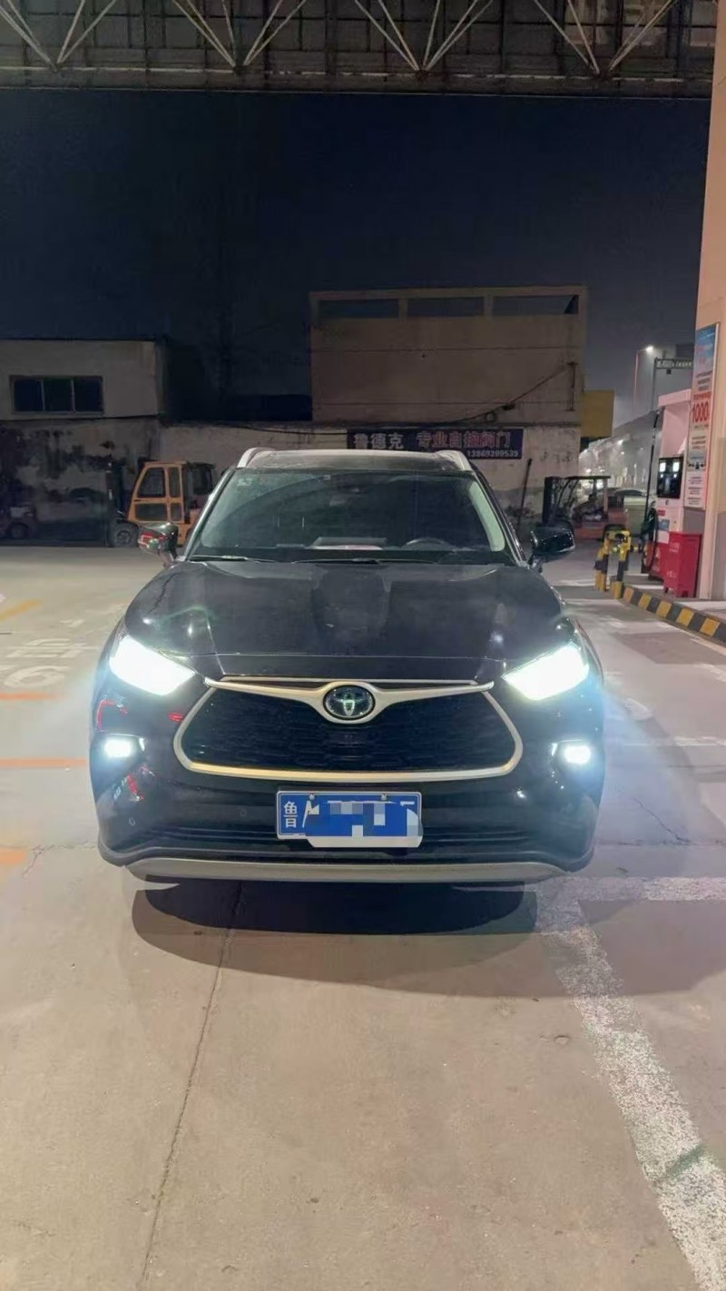 济南22年丰田汉兰达1