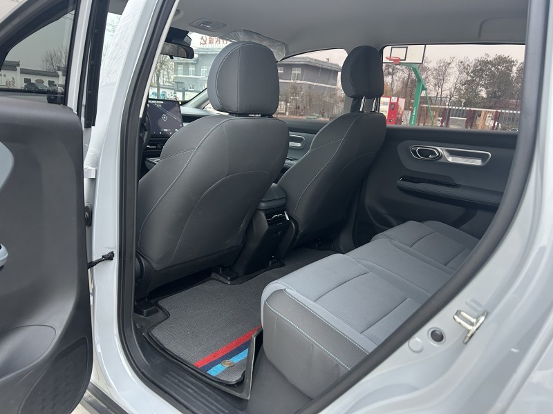 徐州25年传祺埃安Y7