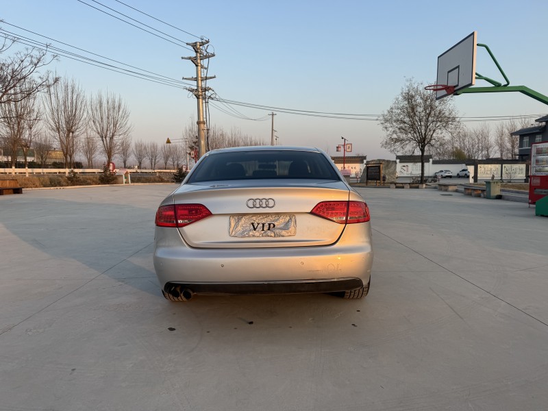 徐州12年奥迪A4L9