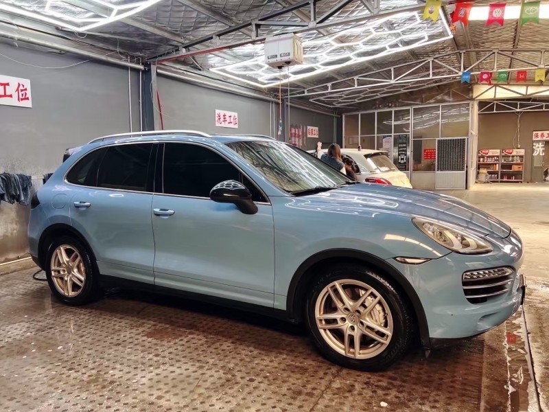 潍坊12年保时捷卡宴3