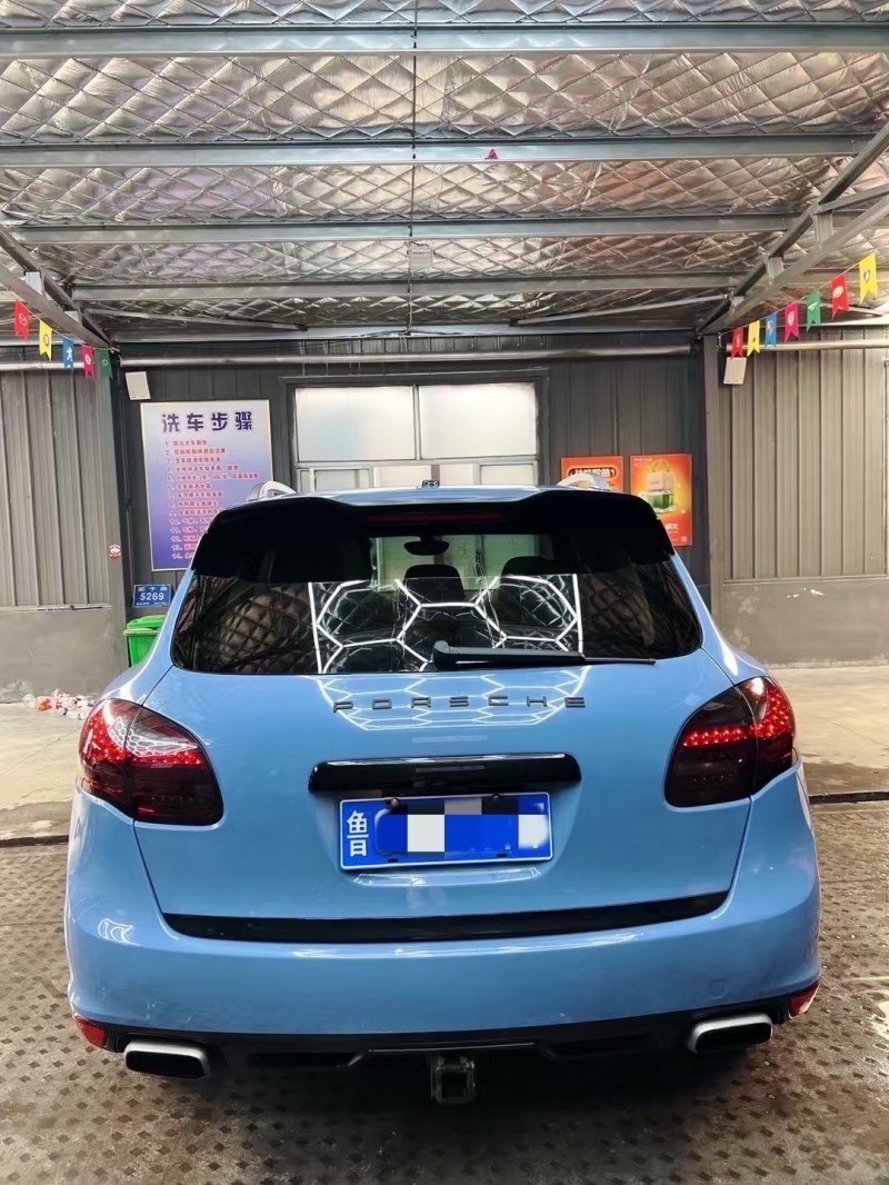潍坊12年保时捷卡宴9