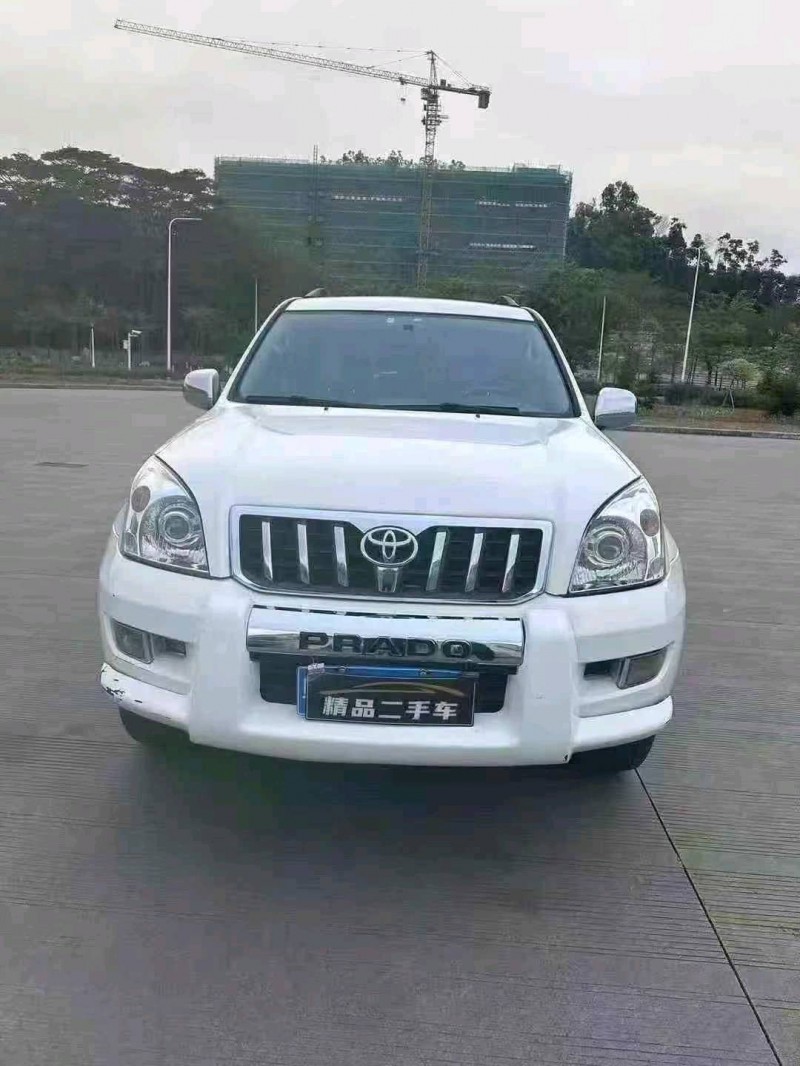 广州10年丰田普拉多1