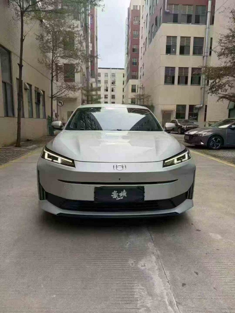 珠海24年长安汽车启源1