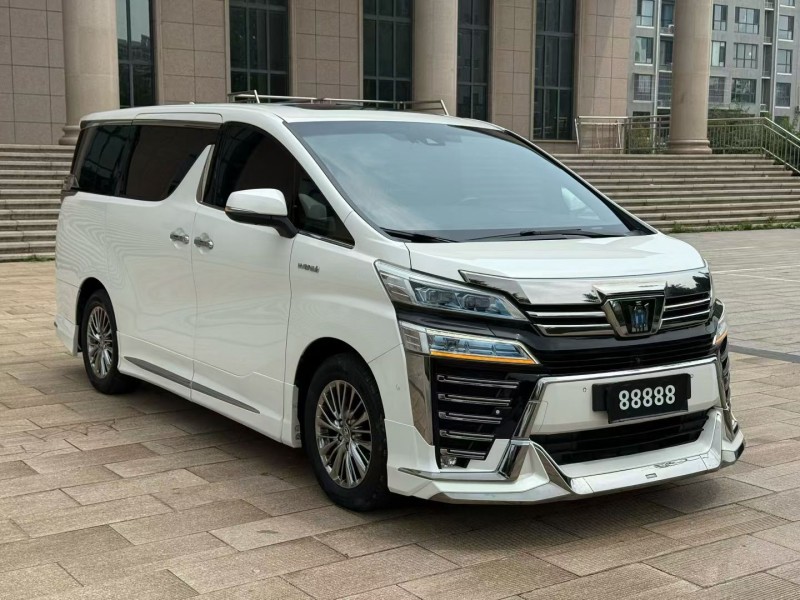 唐山21年丰田威尔法3