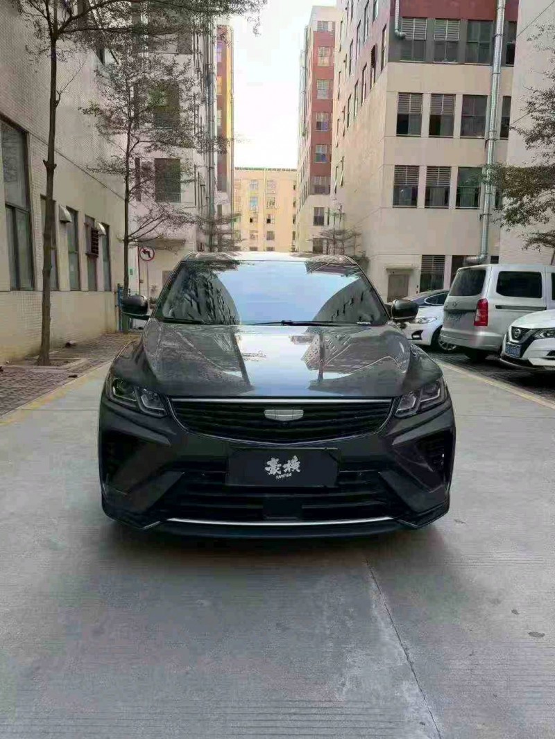 深圳25年吉利缤越1