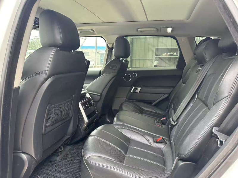 焦作17年路虎揽胜运动3