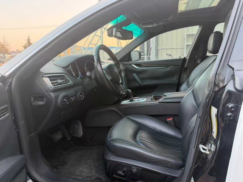 焦作16年玛莎拉蒂Ghibli8