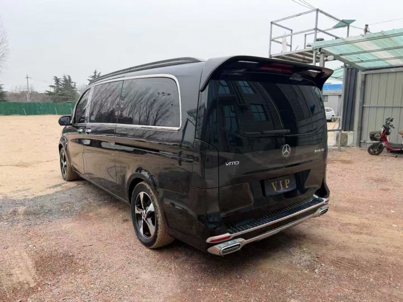 焦作19年奔驰威霆5