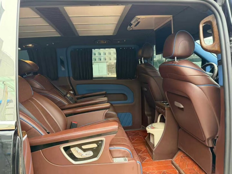 焦作19年奔驰威霆7