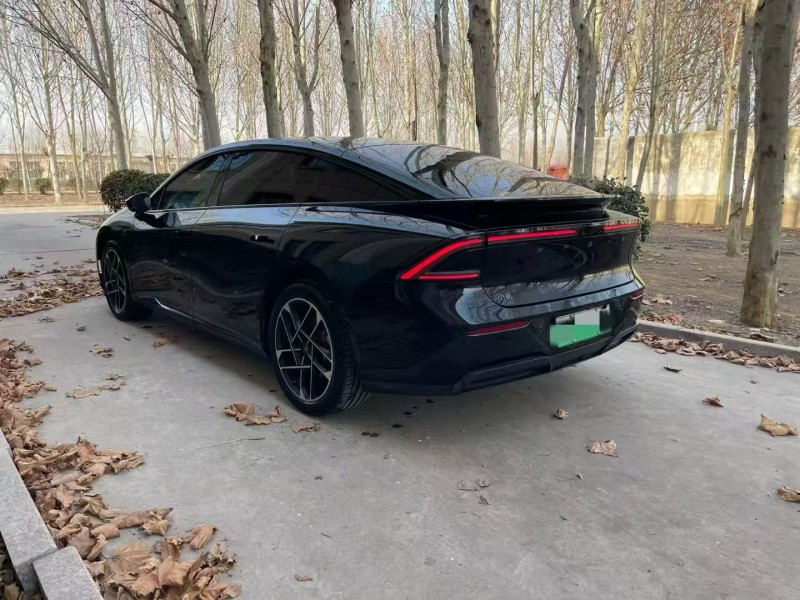 济宁25年小鹏汽车p78