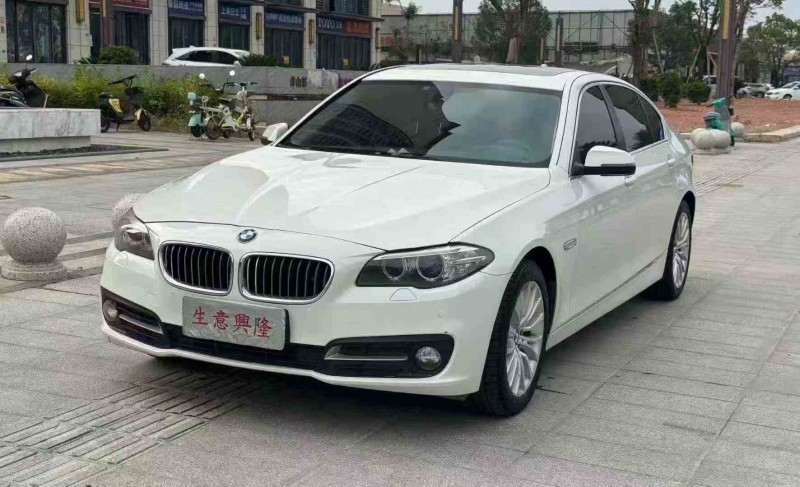 珠海16年宝马5系3