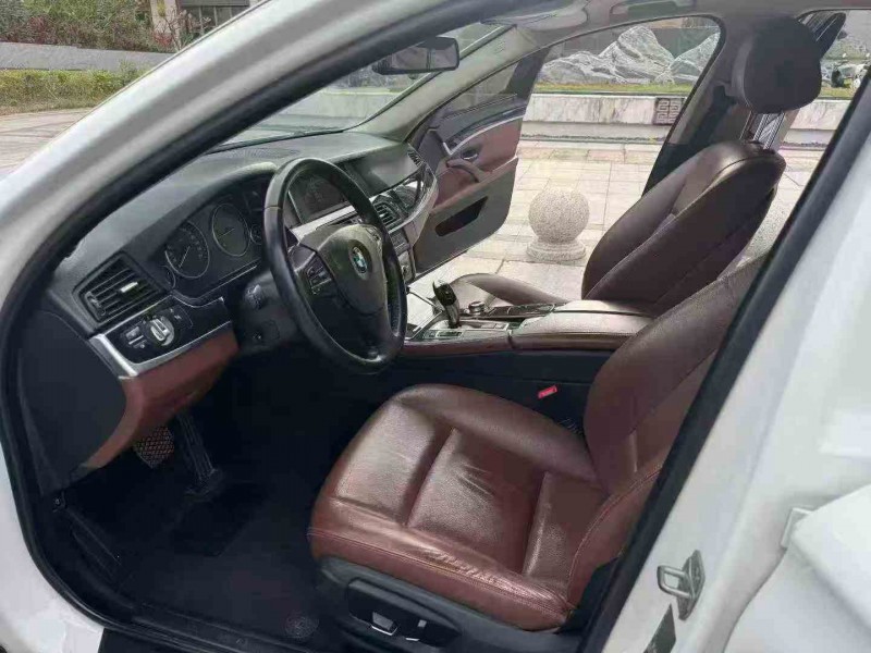 珠海16年宝马5系4