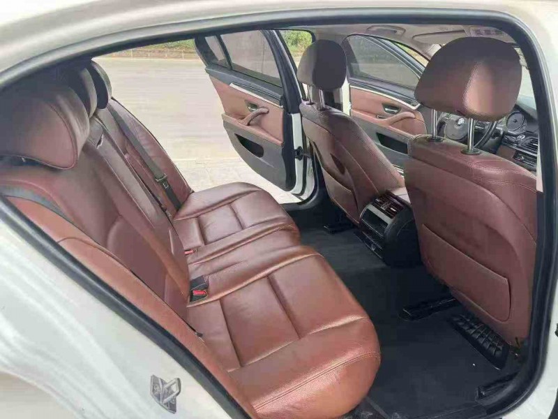 珠海16年宝马5系8