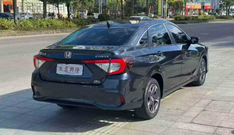 江门22年本田享域8
