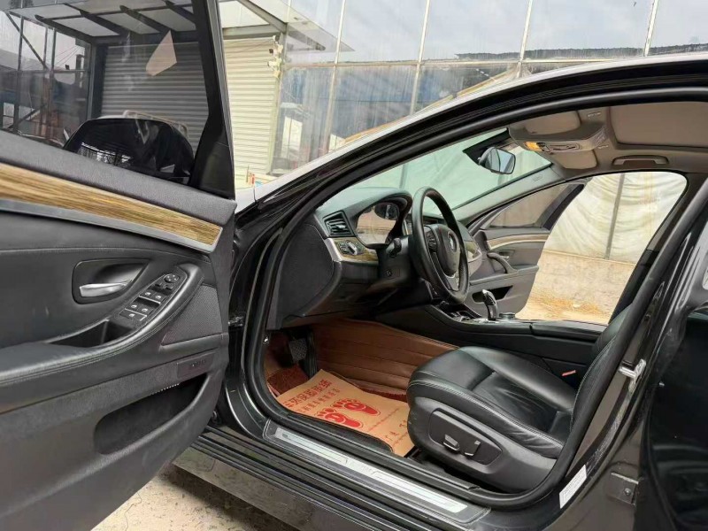 徐州14年宝马5系4