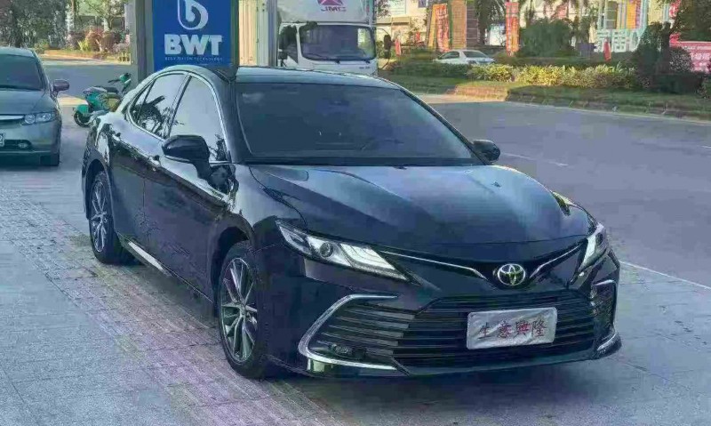 江门22年丰田凯美瑞2