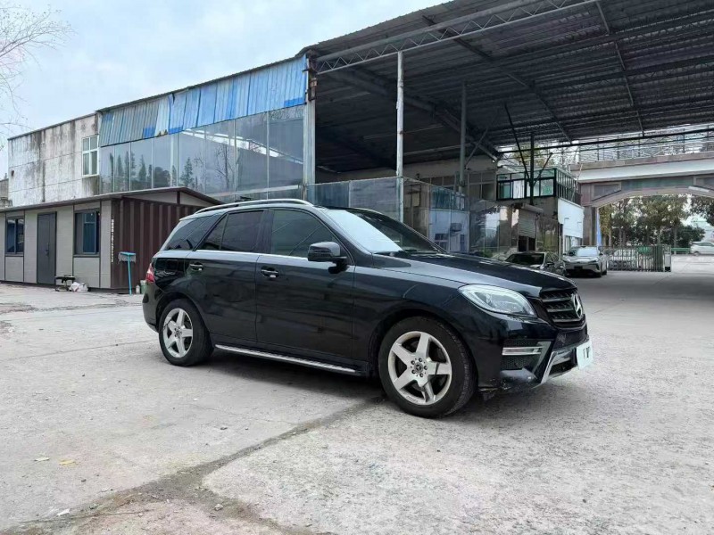 徐州13年奔驰ML3