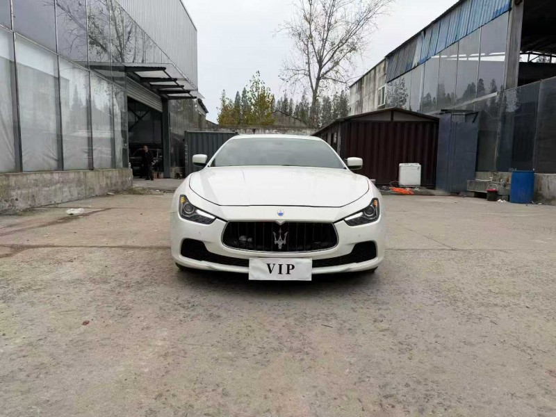 徐州15年玛莎拉蒂Ghibli1