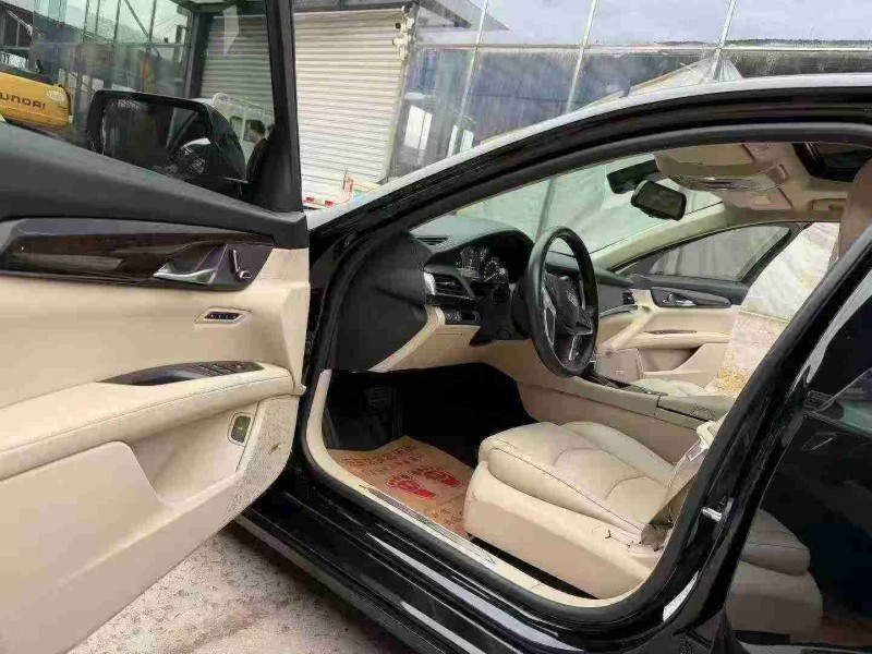 徐州19年凯迪拉克CT64