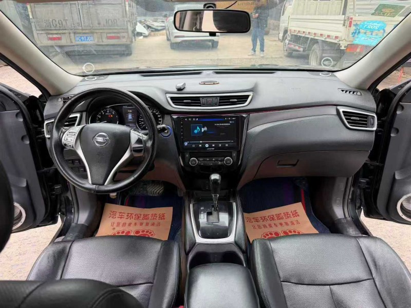 徐州16年日产奇骏5