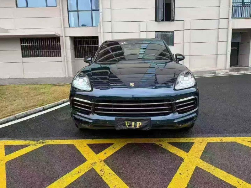 莆田20年保时捷卡宴1