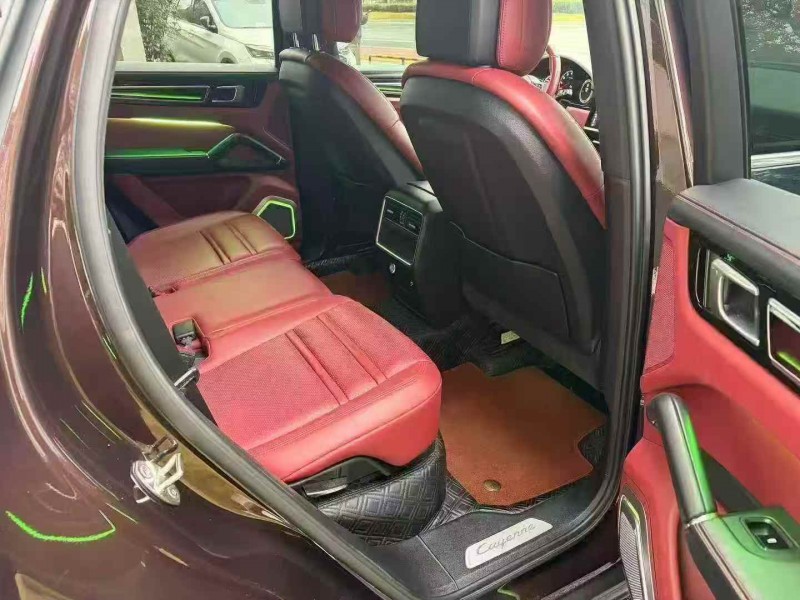 莆田20年保时捷卡宴4