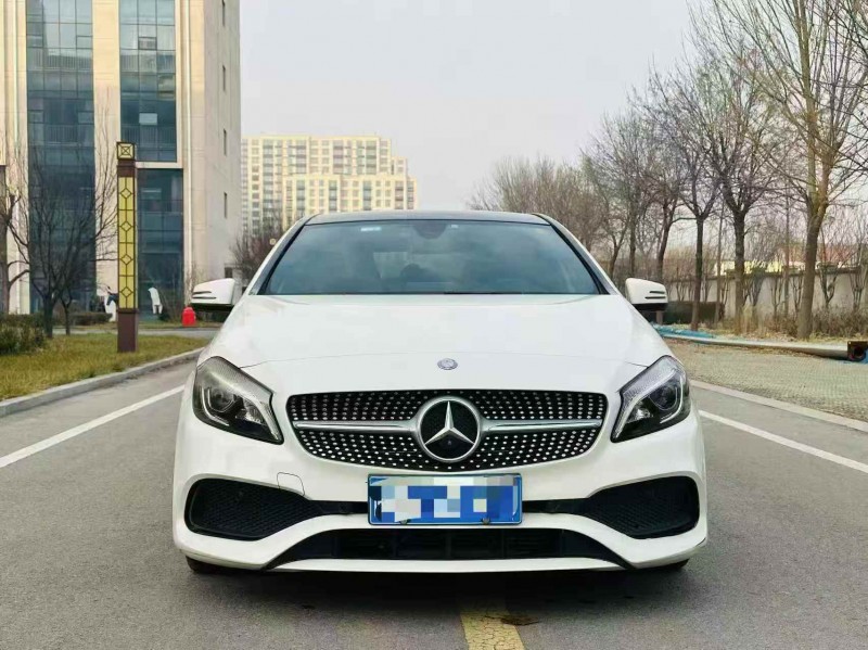 潍坊16年奔驰A1