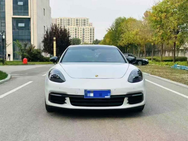 潍坊20年保时捷帕拉梅拉1