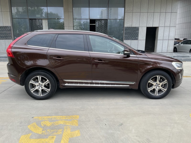 济宁15年沃尔沃XC608