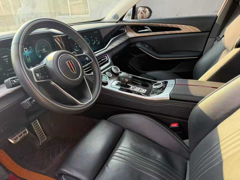 青岛22年红旗H93