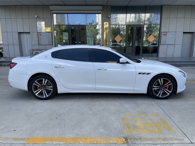 济宁14年玛莎拉蒂总裁3