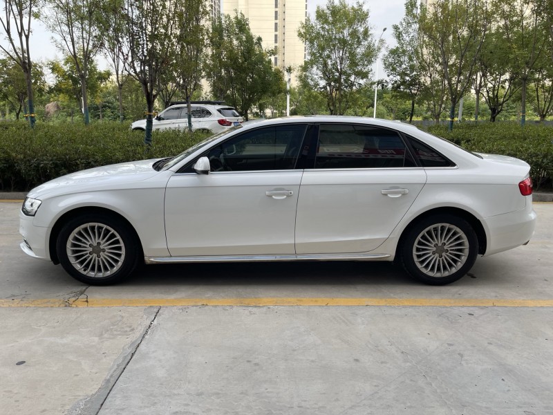 济宁16年奥迪A4L4